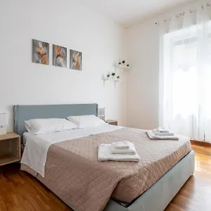  Apartment Cesare's Nest - Super Position Italy