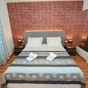 https://apartments-four-corners.hotelinzadar.com